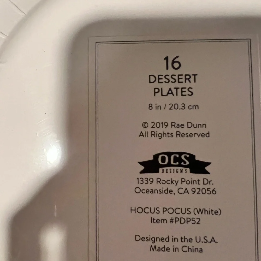Hocus Pocus Rae Dunn Disposable Plates Heavy duty 16 Dessert Halloween